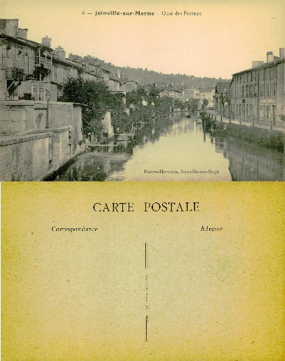 Quay des Peceaux Canal Scene
