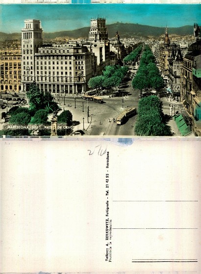 Passeig de Gràcia Street Scene