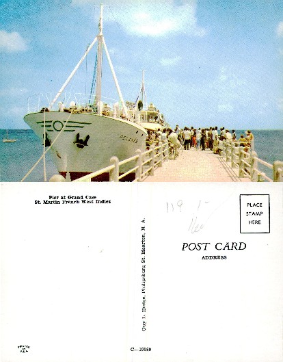 Ship DELGRES at Grand Case Pier