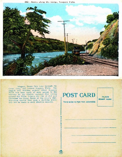 Trolley along Niagara Gorge