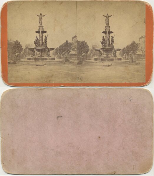 Grand Statue Fountain