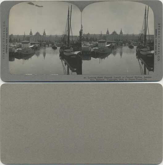 Damrak Canal to Central Station