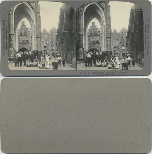 Group of people by archway
